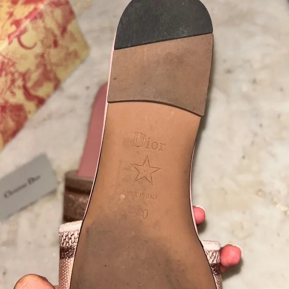 AUTHENTIC Dior Dway Slide Sandals in Pink - Picture 5 of 6